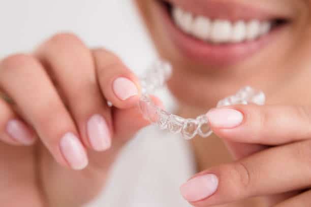 Achieve a Radiant Smile with Beverly Hills Laser Teeth Whitening System at LA Teeth Whitening Bracknell