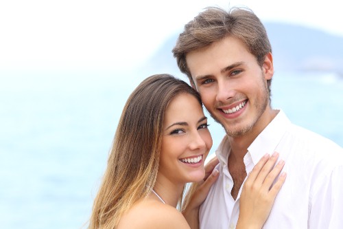 LA Teeth Whitening Treatment Cost Bracknell